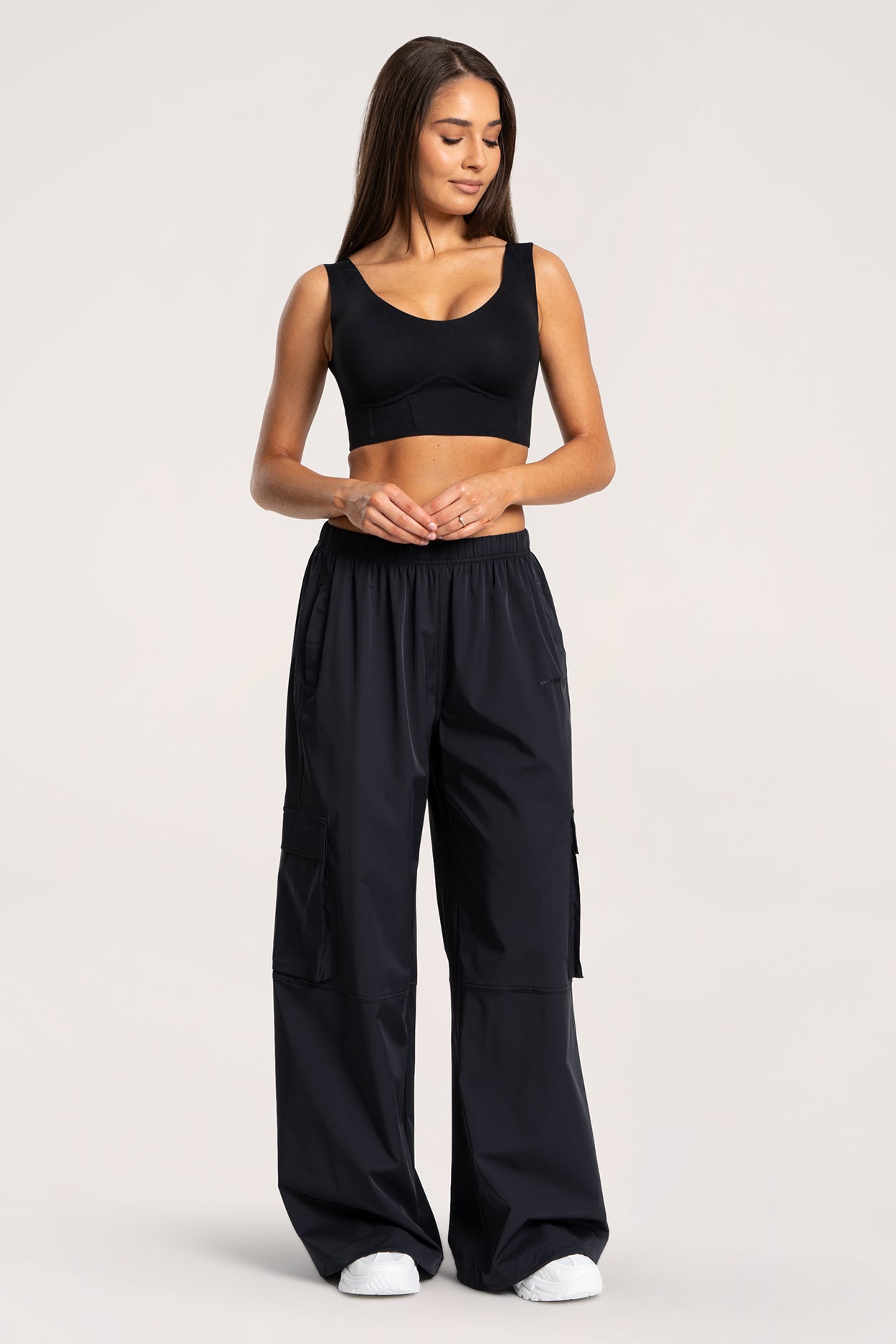 Spodnie cargo UN1FORM black