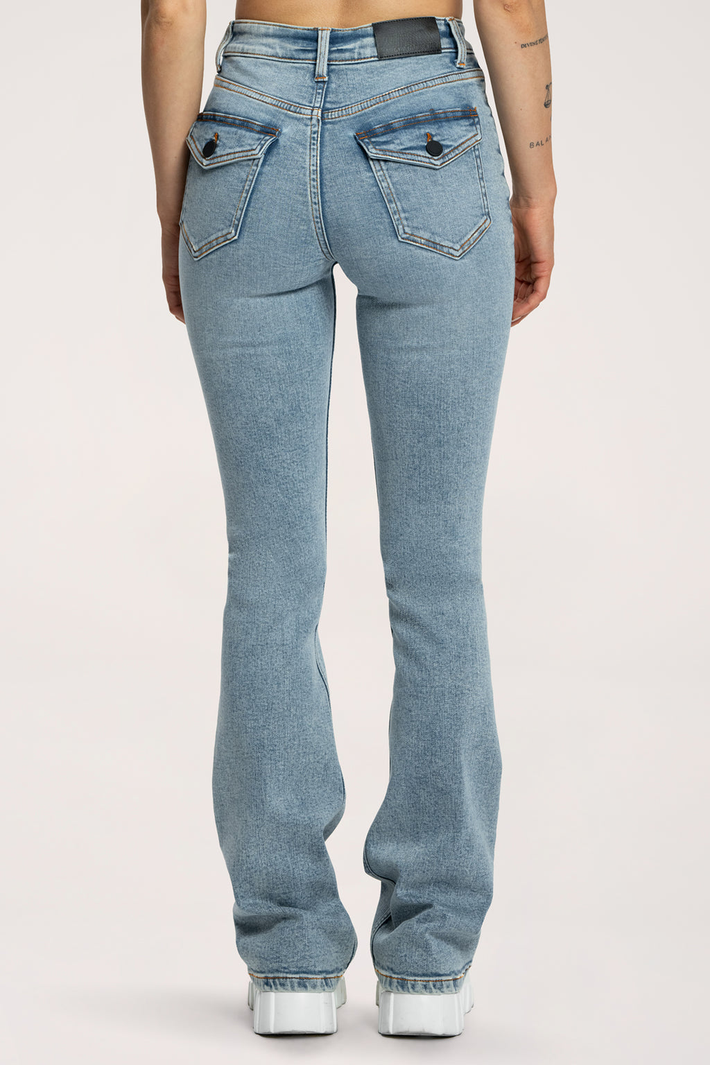 Push up flare jeans light blue