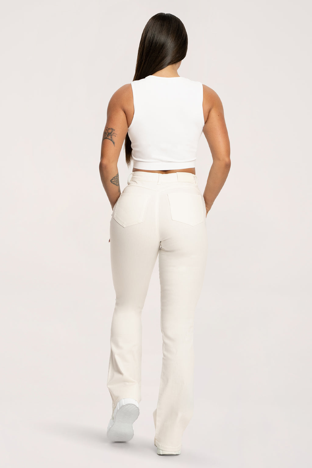 Džínsy zvony perfect slim off white