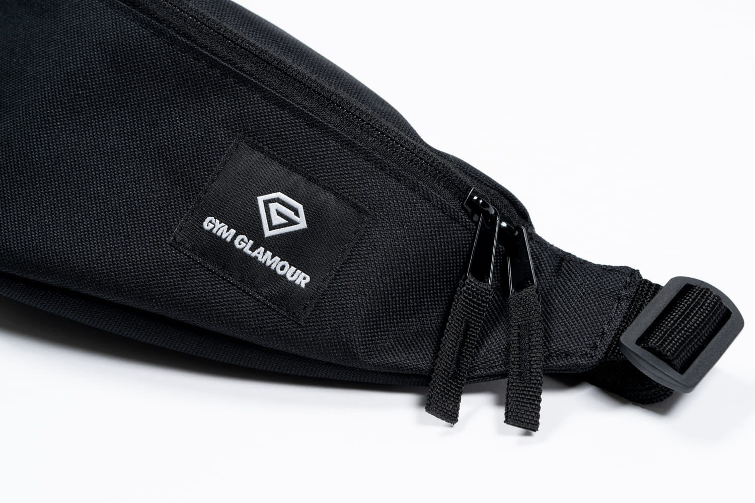 Nerka classic black