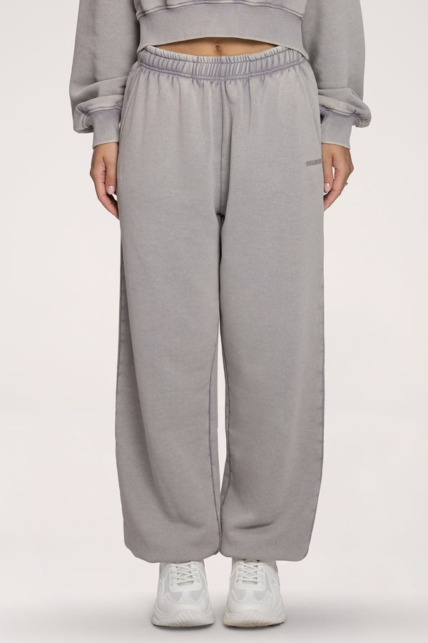 Easy Cuffed Sweatpants light grey