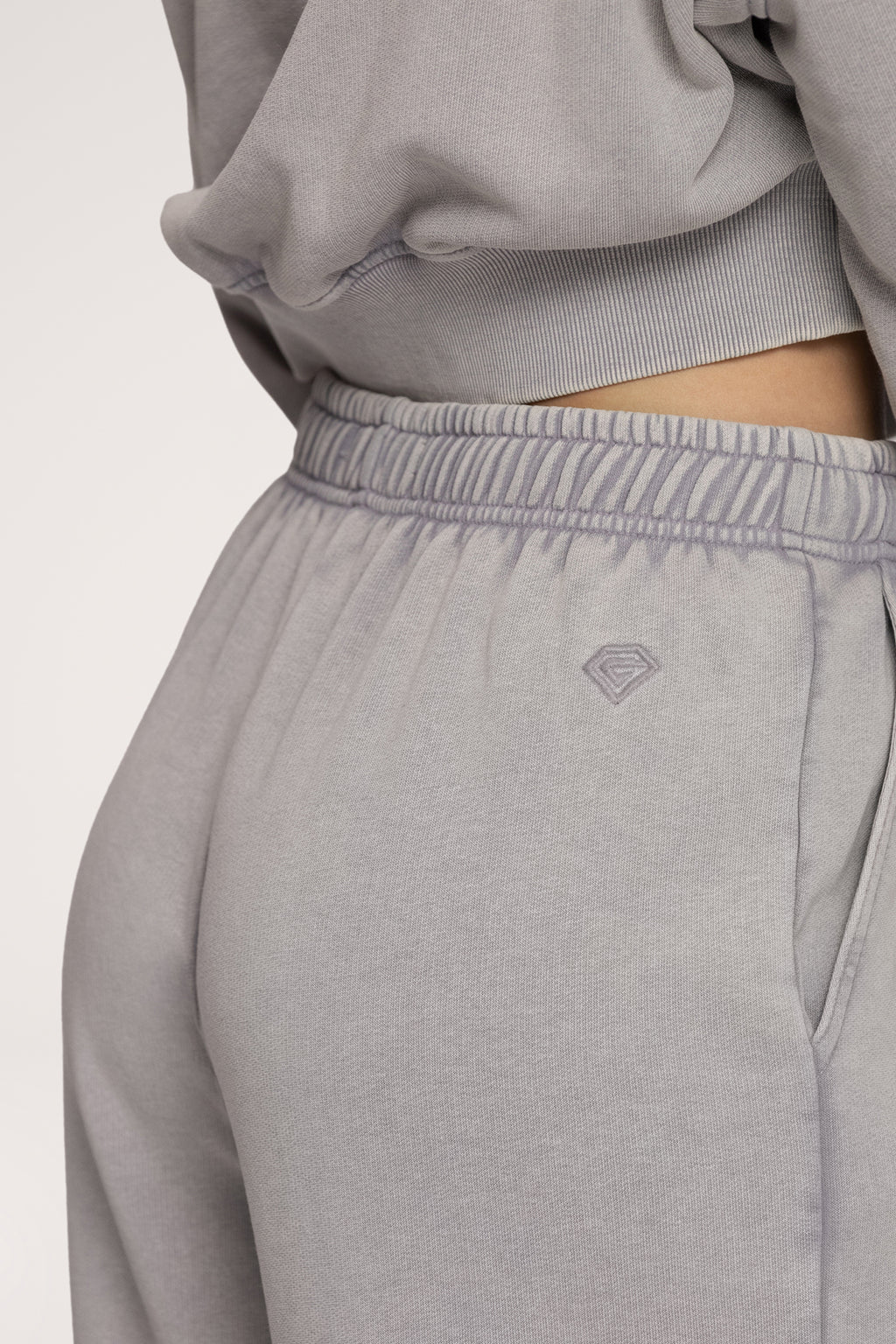 Spodnie dresowe ze ściągaczem Easy light grey