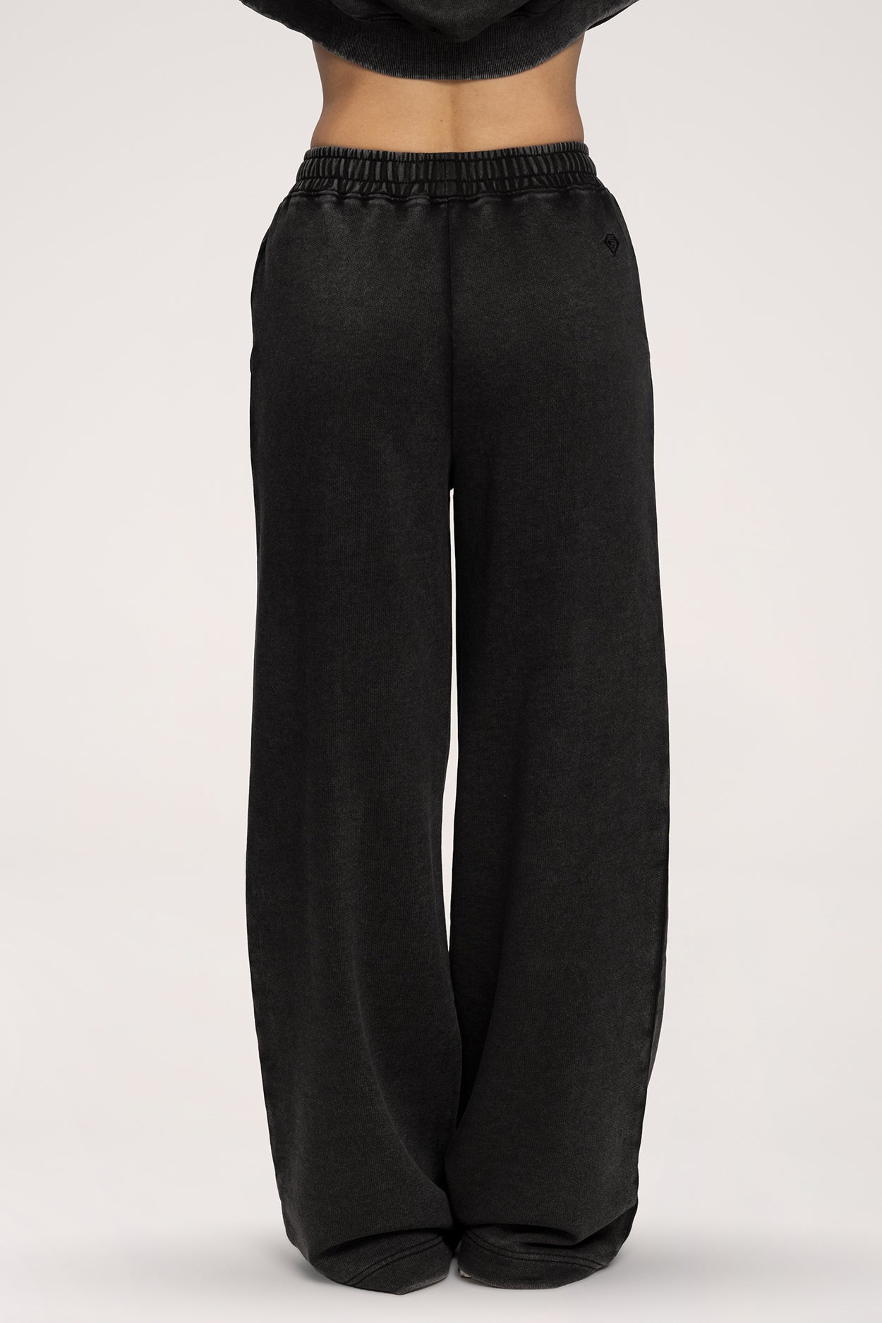 Easy Jogginghose mit geradem Bein black