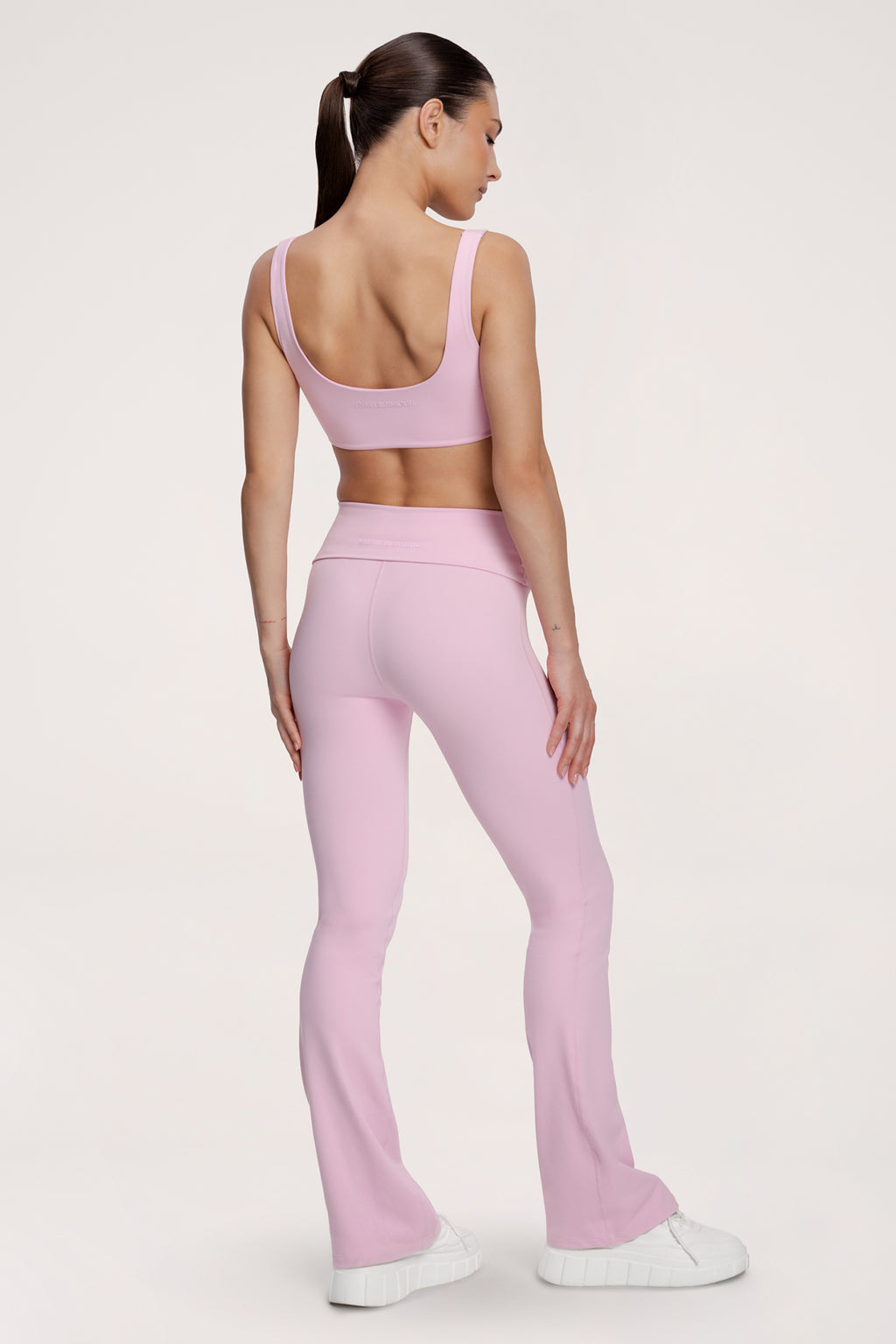 Dzwony pilates era pink