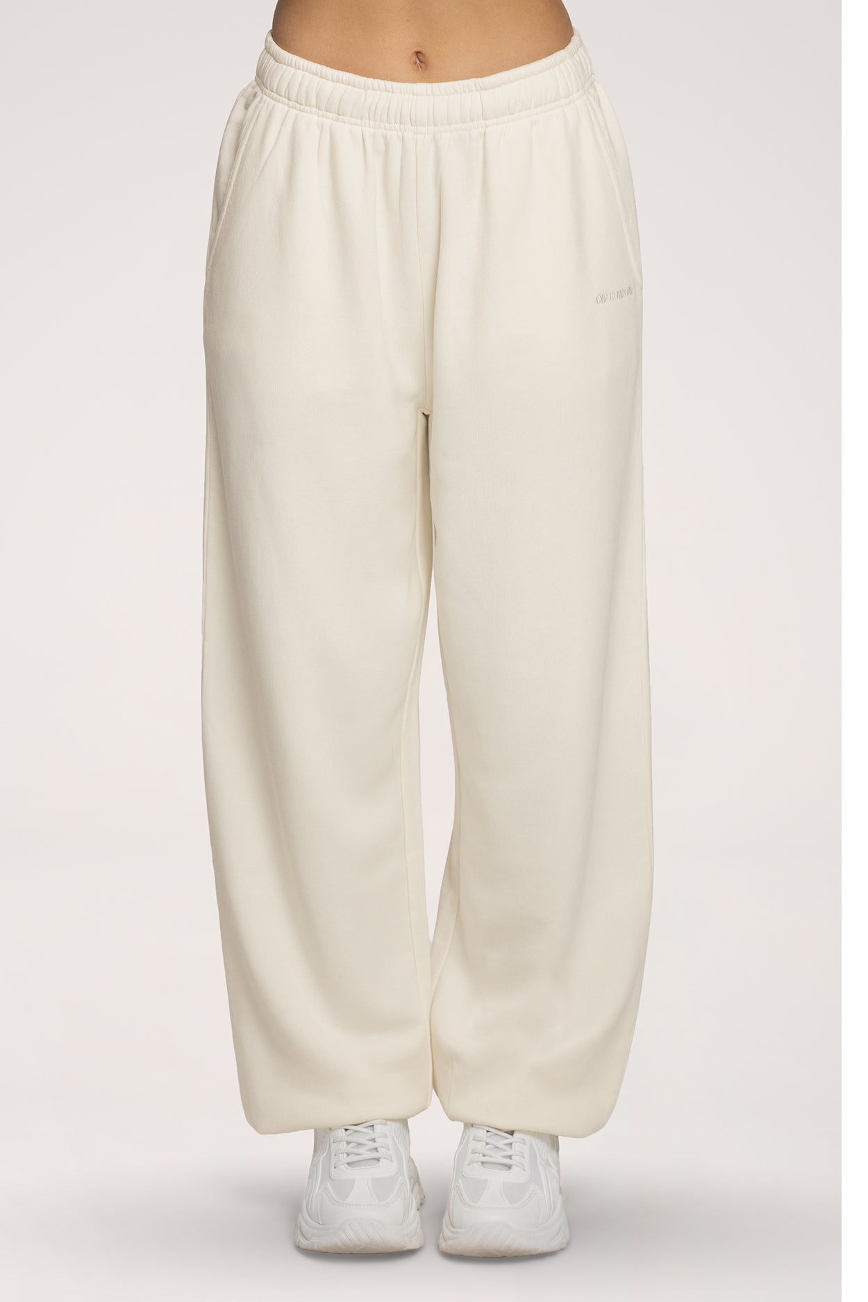 Easy Cuffed Sweatpants off white