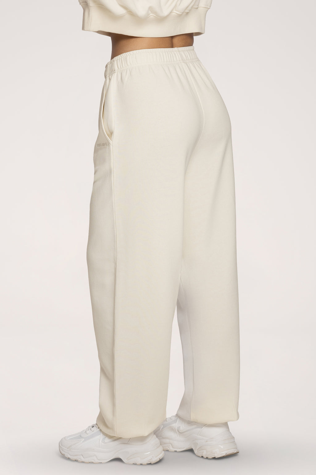 Easy Cuffed Sweatpants off white
