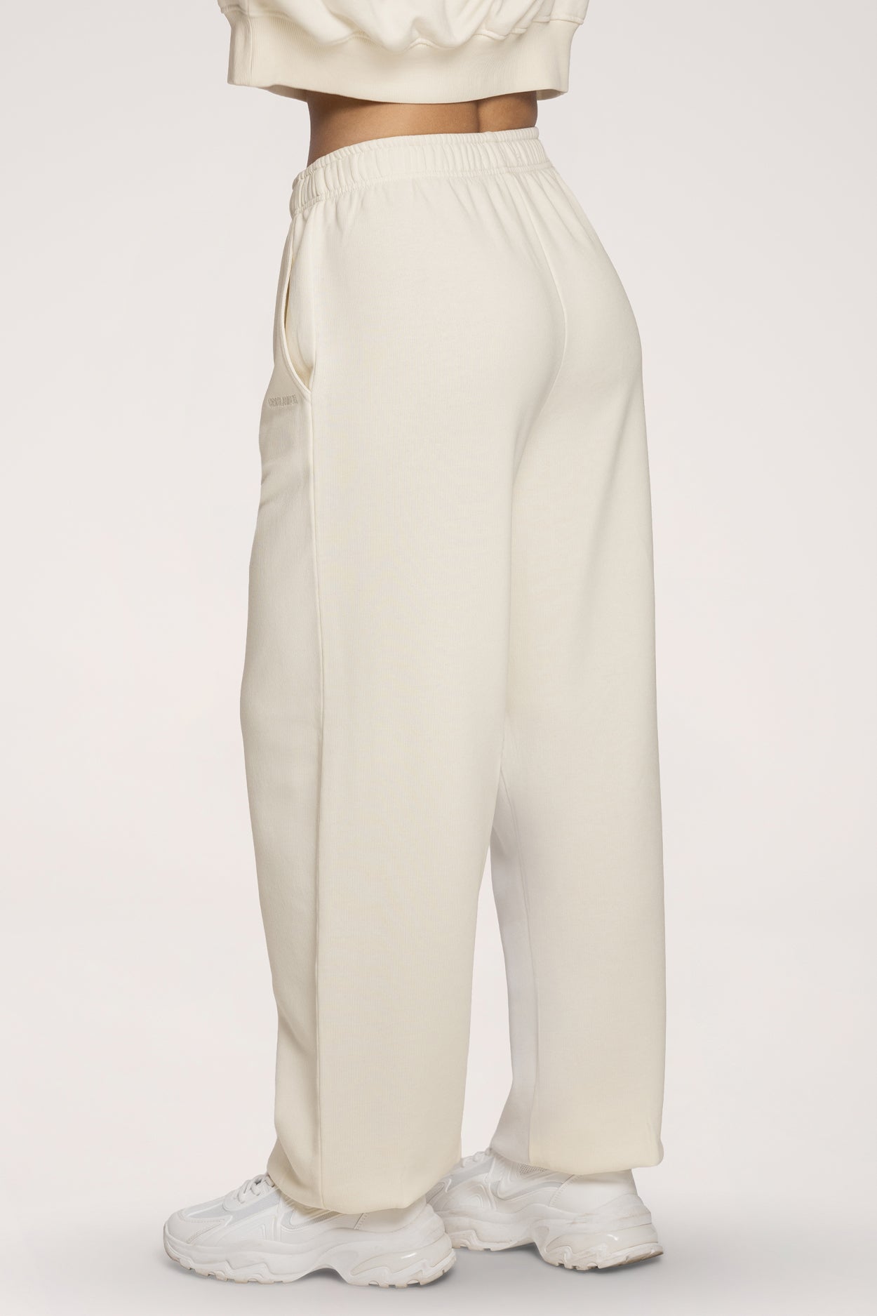 Easy Cuffed Sweatpants off white