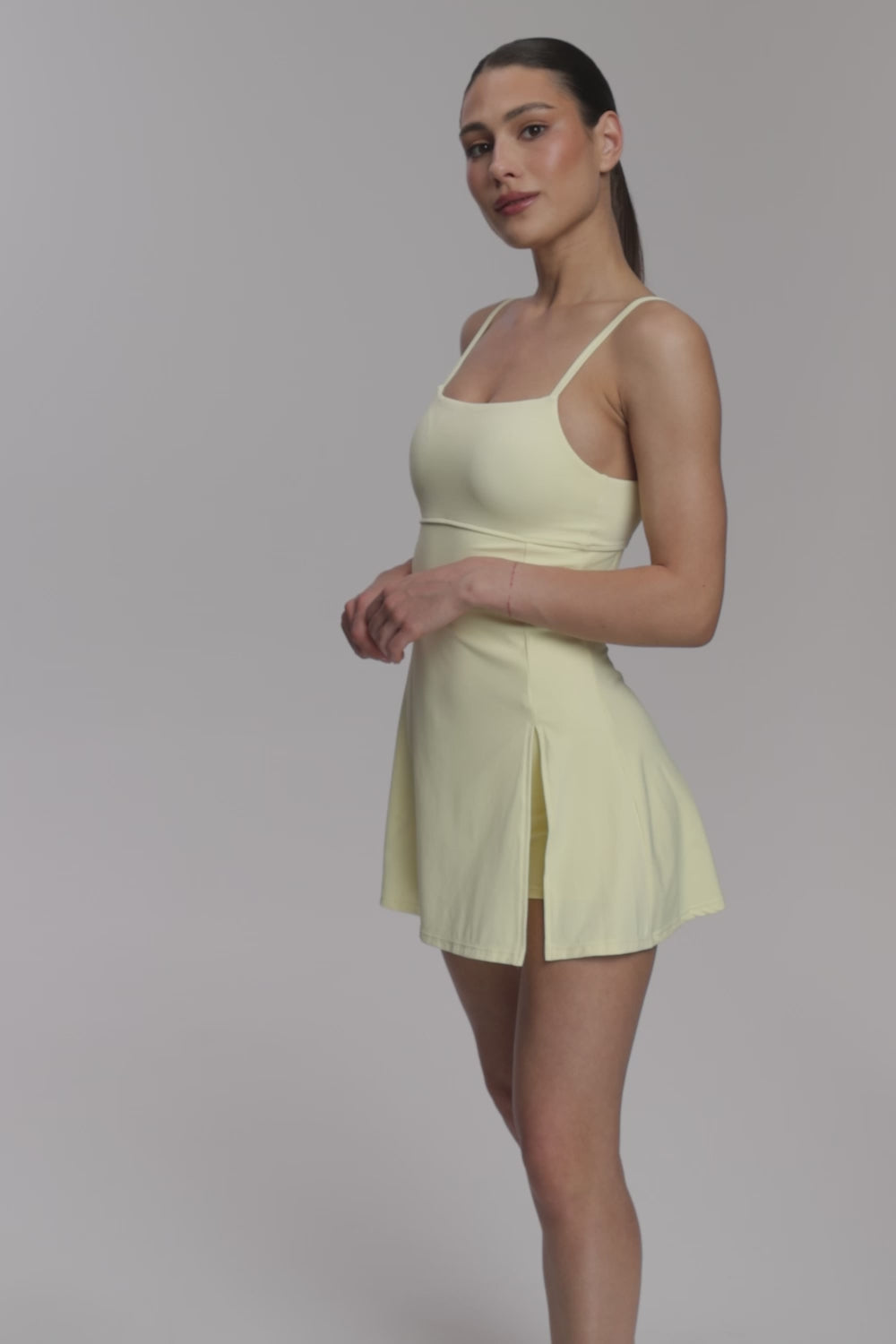 Dress Court butter yellow